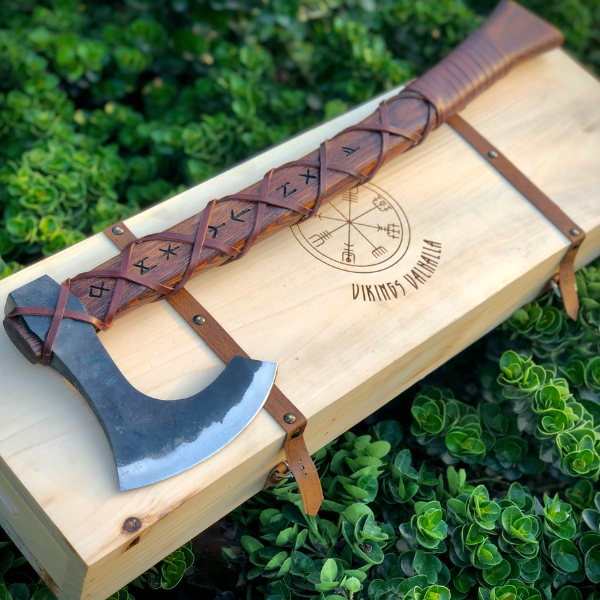 TRYGVE AXE