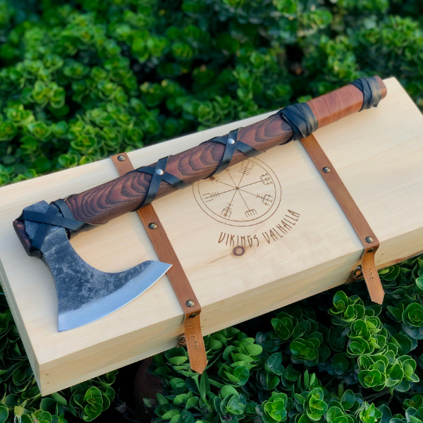 RAGNAR AXE